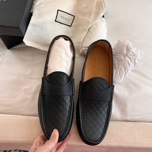 Mens Gucci Leather Loafers